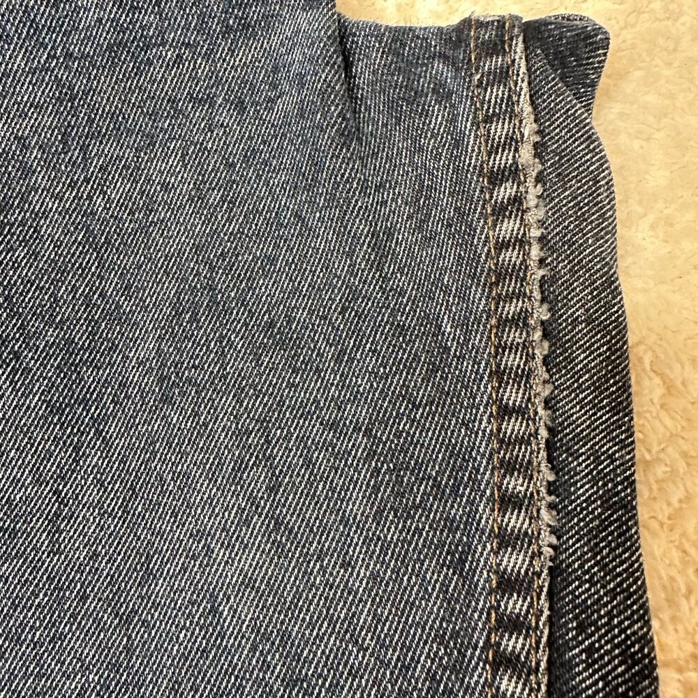 Levis 550 Mens Dark Wash Loose Fit Straight Size 36/32 Y2K Dad Jeans Work Pants - Picture 5 of 15